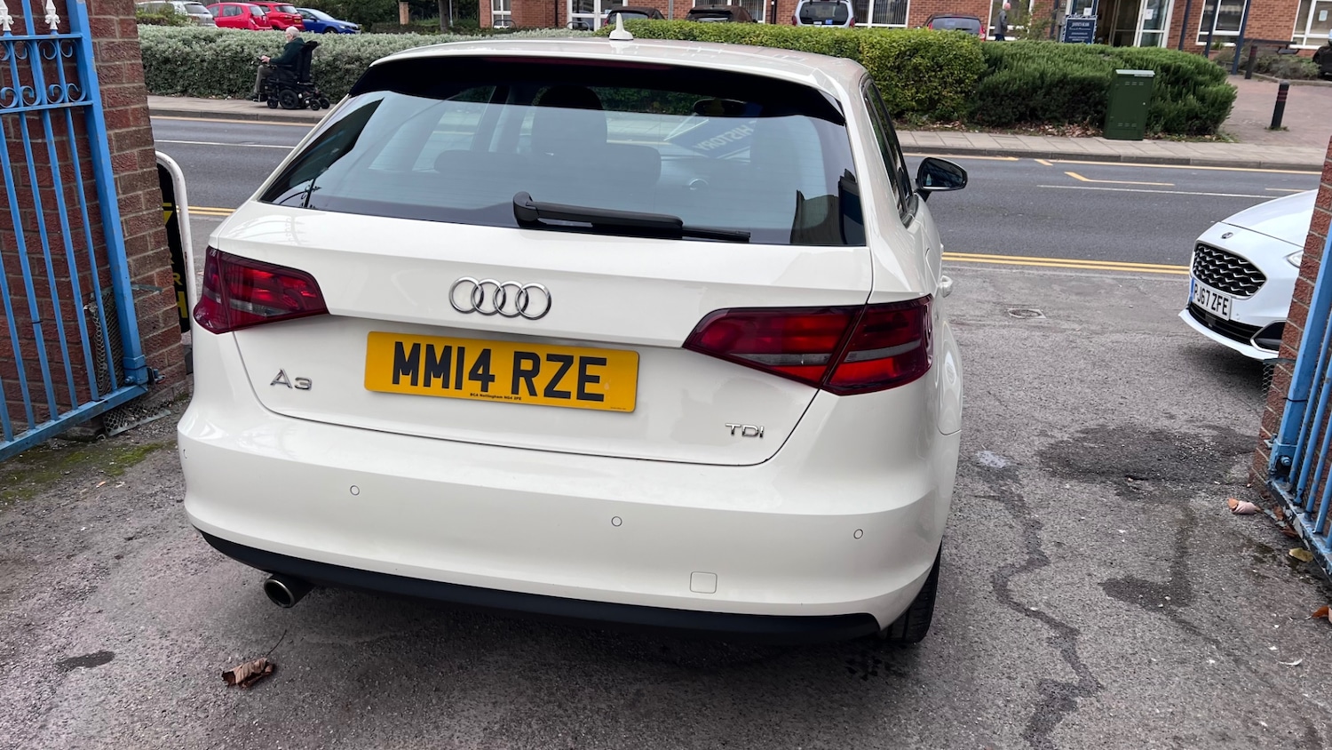 Used Audi A3 2014 for sale - 76264204: Photo 3