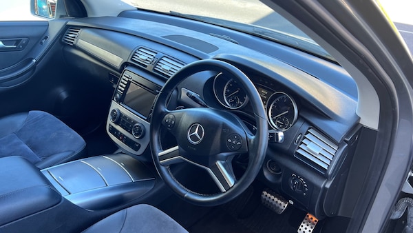 Used Mercedes-Benz R Class 2011 for sale - 75592987: Photo 24