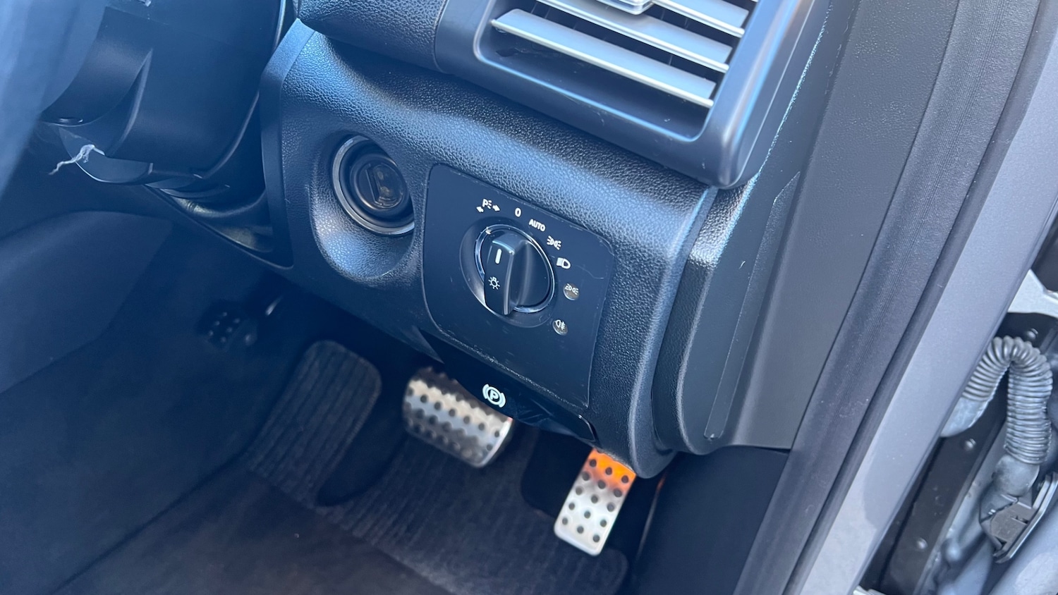 Vehicle 27