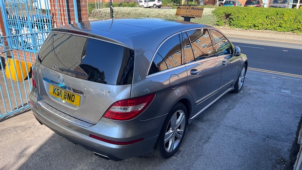Used Mercedes-Benz R Class 2011 for sale - 75592987: Photo 8