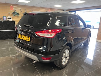 Used Ford Kuga 2015 for sale - 78270260: Photo