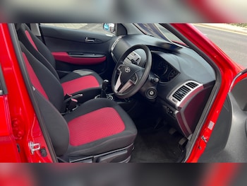 Used Hyundai i20 2009 for sale - 75592842: Photo