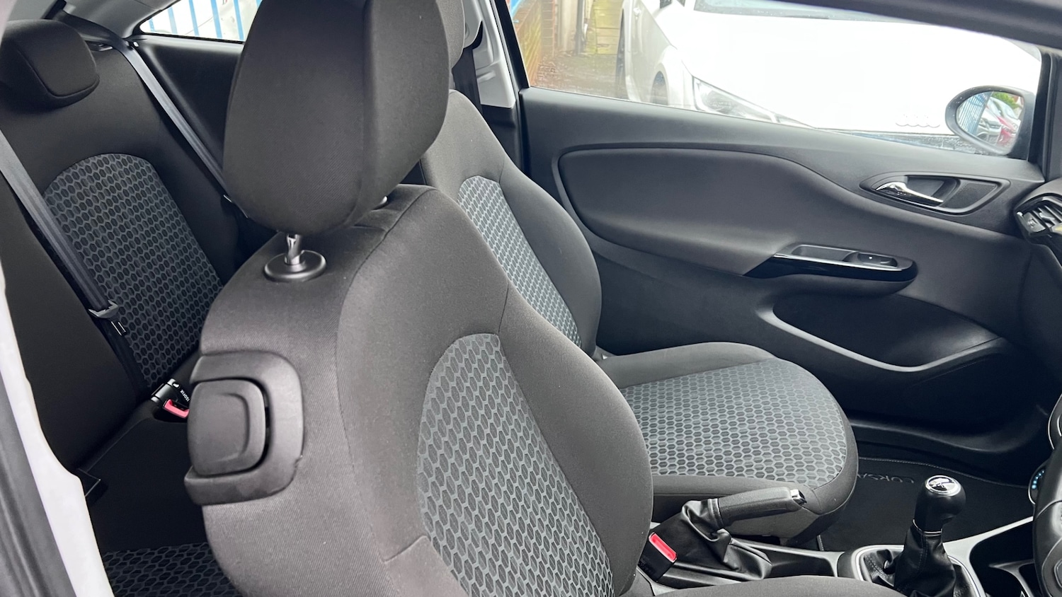 Used Vauxhall Corsa 2015 for sale - 77379288: Photo 21