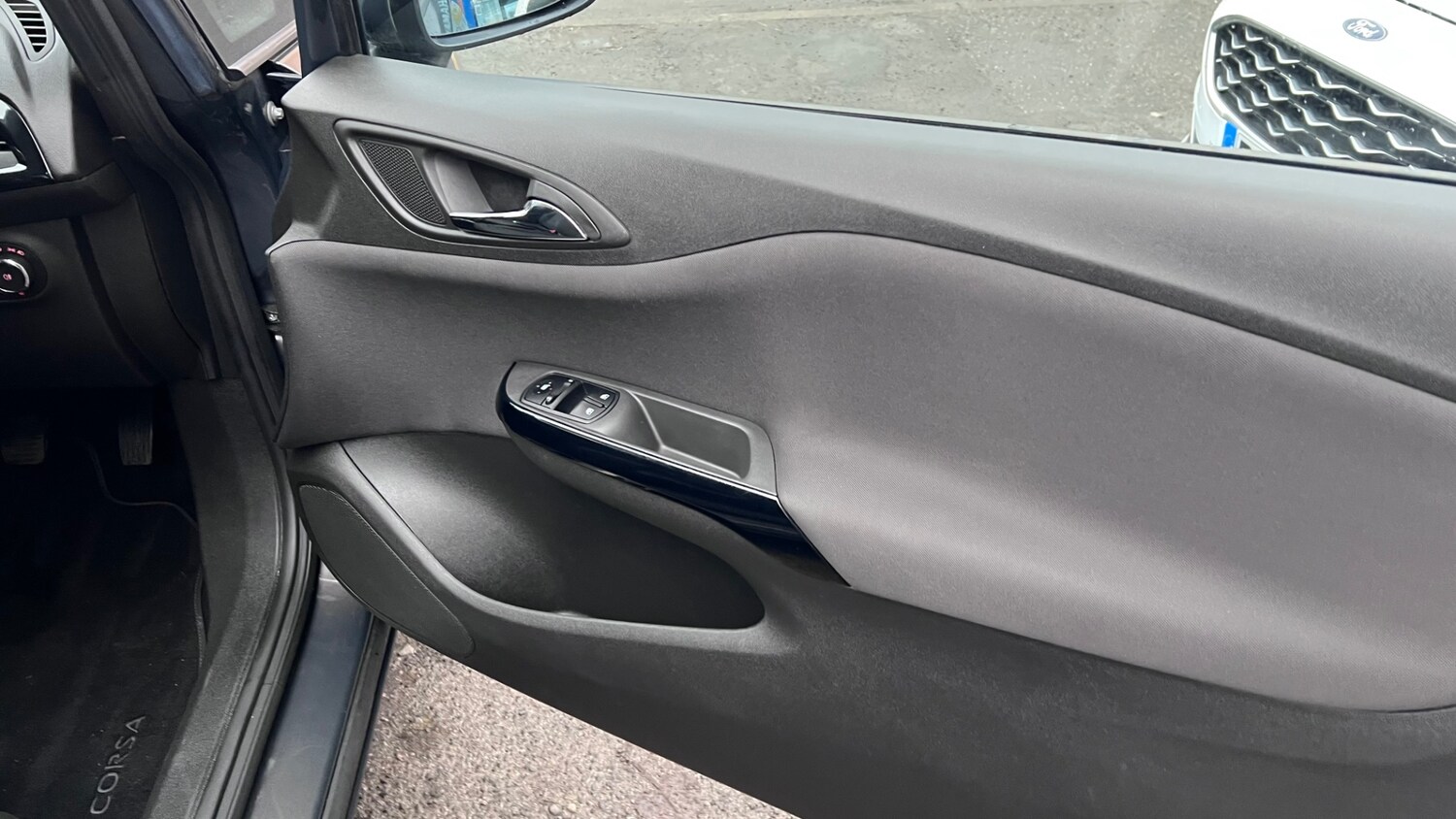 Used Vauxhall Corsa 2015 for sale - 77379288: Photo 23