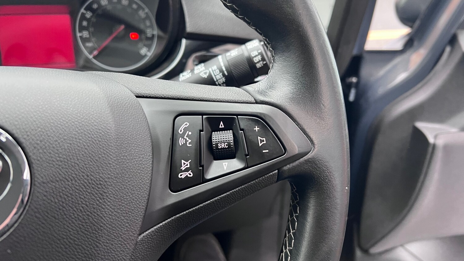 Used Vauxhall Corsa 2015 for sale - 77379288: Photo 31