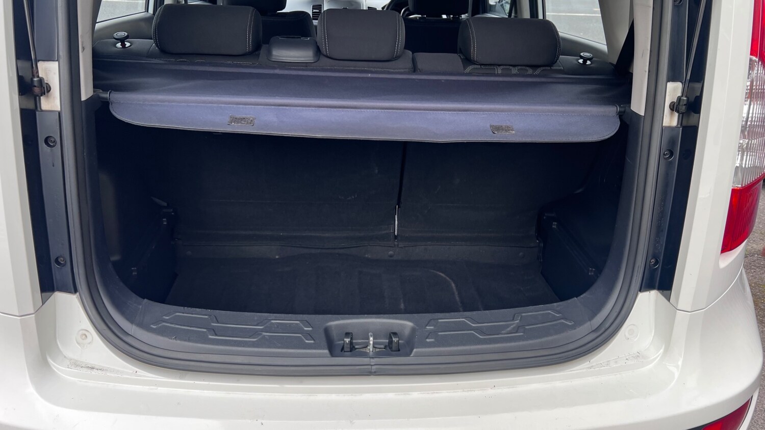 Vehicle 28