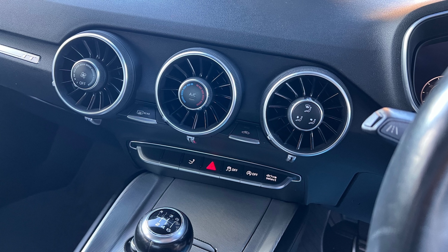 Used Audi TT 2015 for sale - 76549018: Photo 41