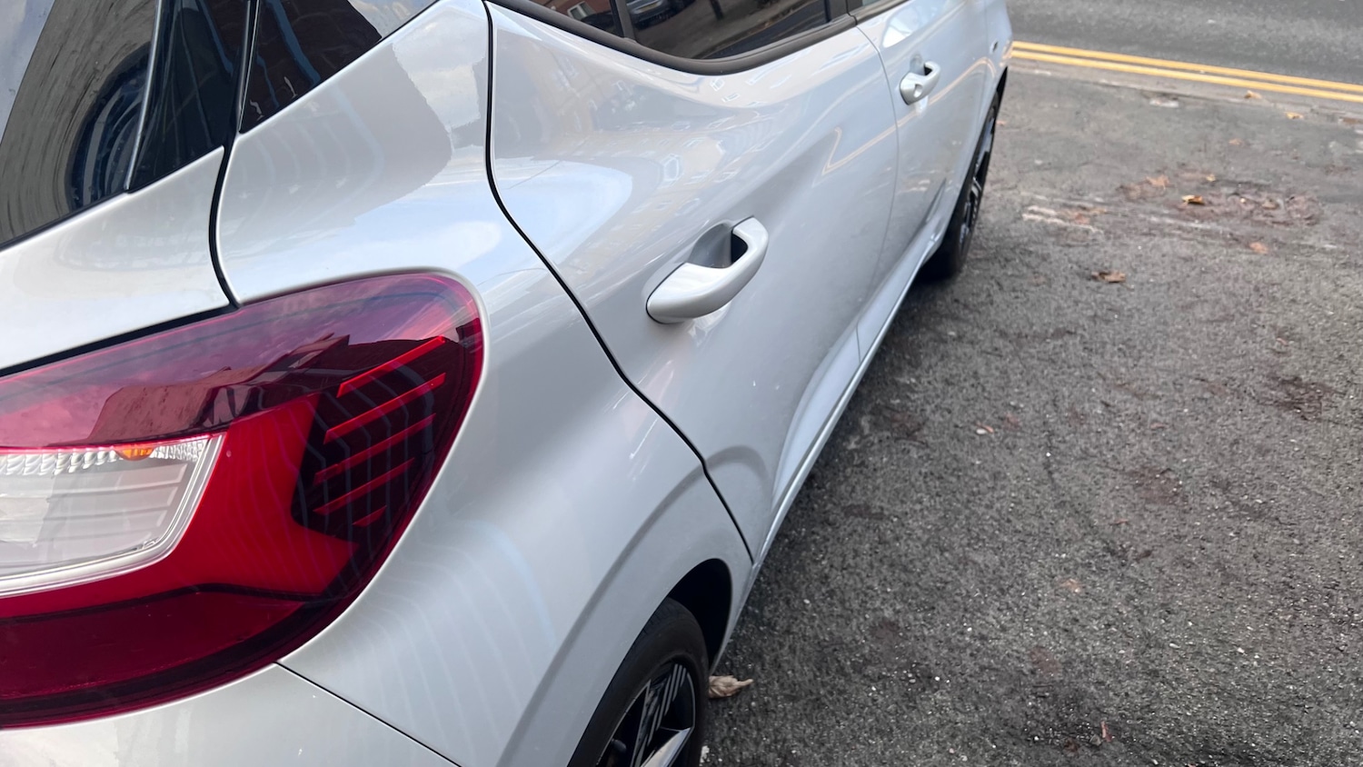 Used Hyundai i10 2023 for sale - 77776516: Photo 33