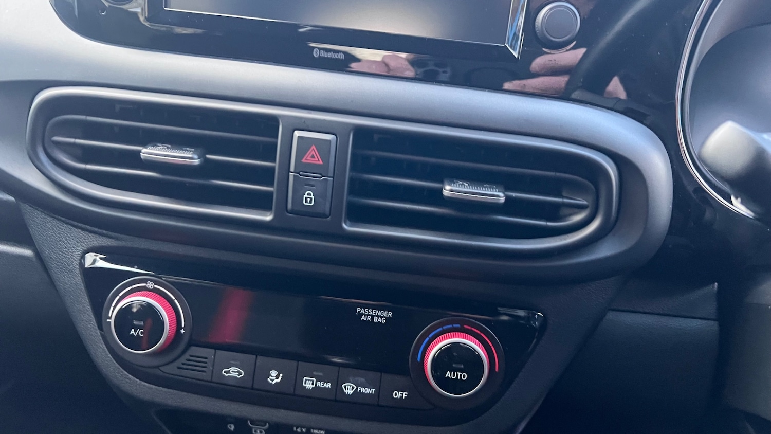 Used Hyundai i10 2023 for sale - 77776516: Photo 49