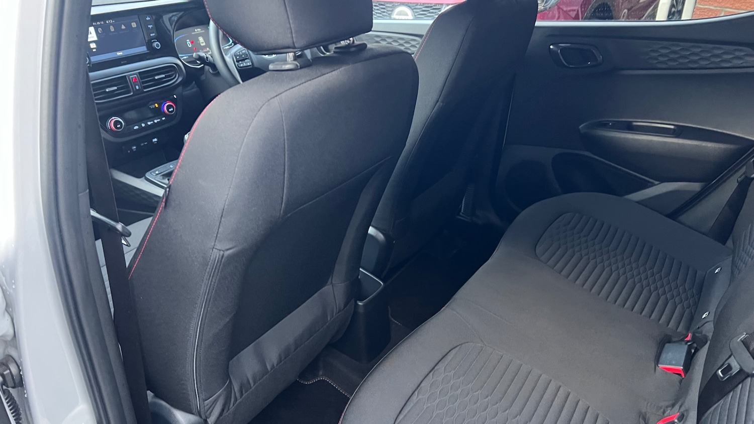 Used Hyundai i10 2023 for sale - 77776516: Photo 70