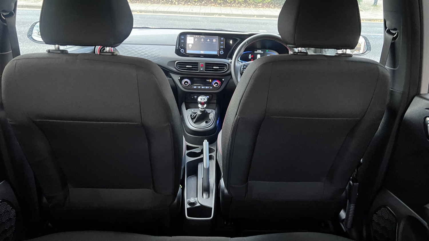 Used Hyundai i10 2023 for sale - 77776516: Photo 74