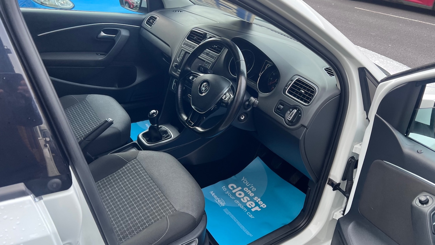 Used Volkswagen Polo 2016 for sale - 77024352: Photo 14