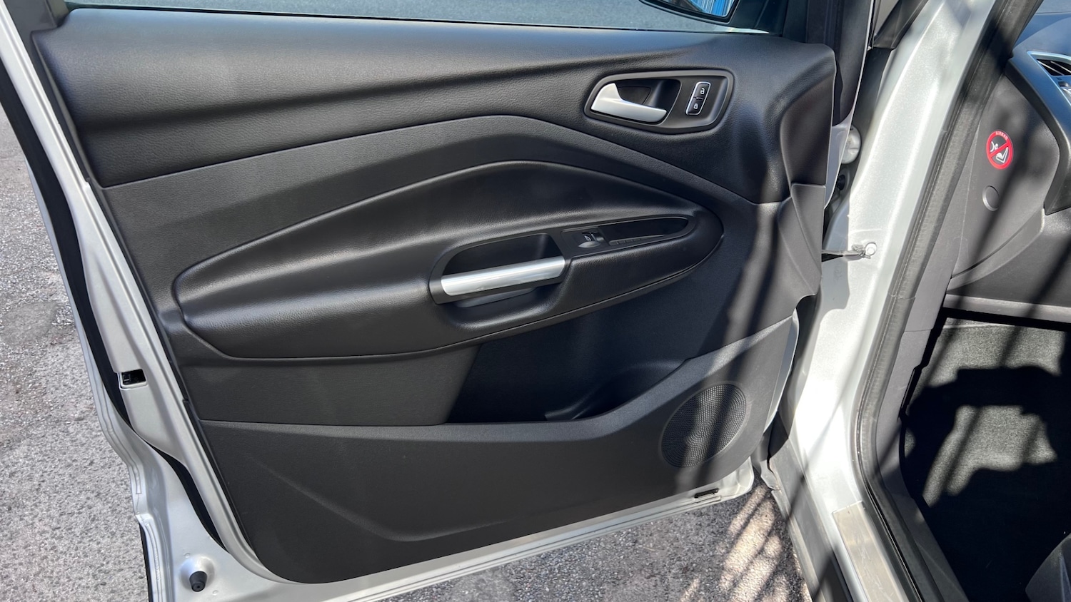 Used Ford Kuga 2014 for sale - 76065791: Photo 28