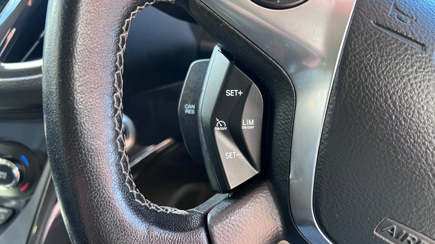 Used Ford Kuga 2014 for sale - 76065791: Photo 53