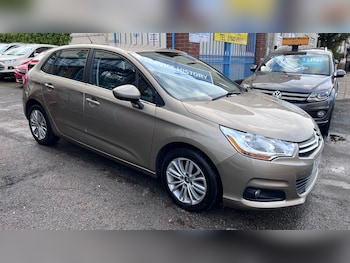 2015 (15) - 1.6 HDi VTR+ 5dr
