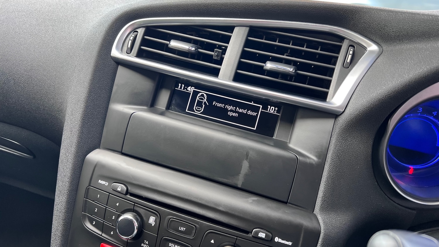 Used Citroen C4 2015 for sale - 76364041: Photo 35