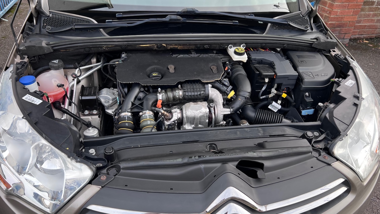 Used Citroen C4 2015 for sale - 76364041: Photo 74