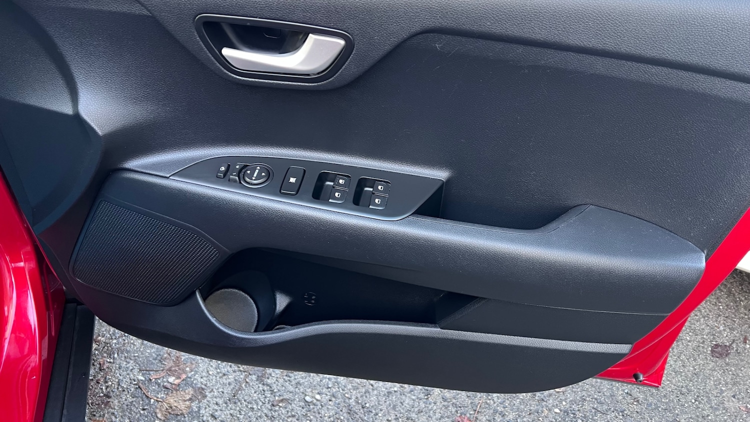 Used Kia Stonic 2021 for sale - 76602711: Photo 40