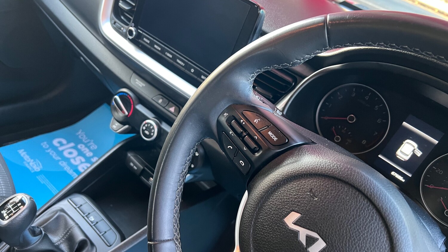 Used Kia Stonic 2021 for sale - 76602711: Photo 43