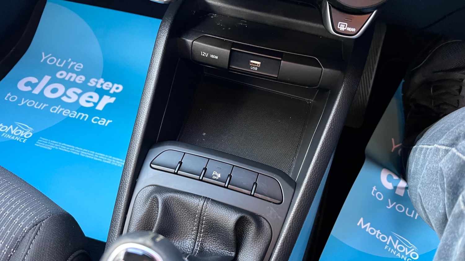 Used Kia Stonic 2021 for sale - 76602711: Photo 48