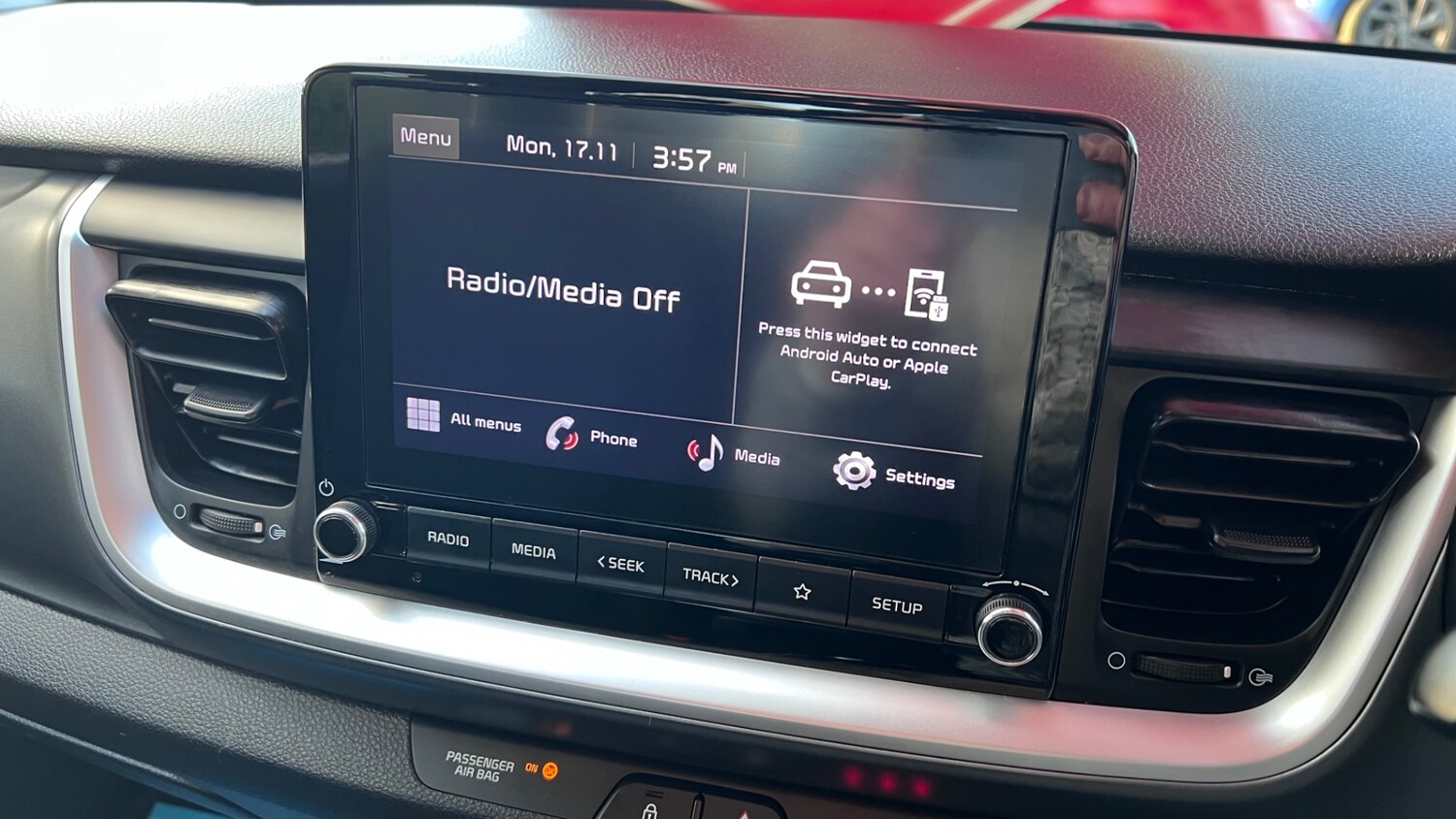 Used Kia Stonic 2021 for sale - 76602711: Photo 59