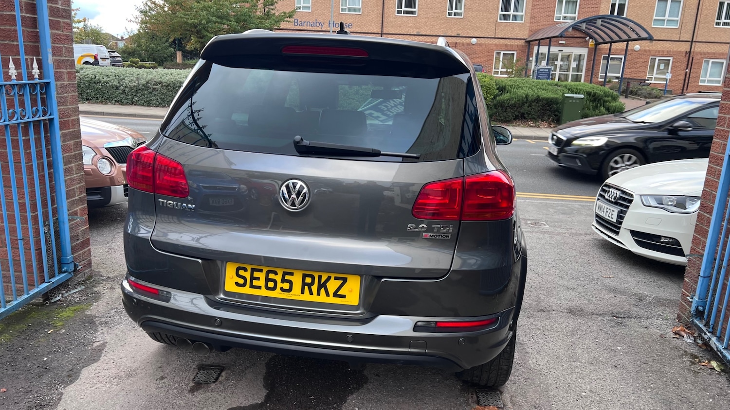 Used Volkswagen Tiguan 2016 for sale - 76281843: Photo 10