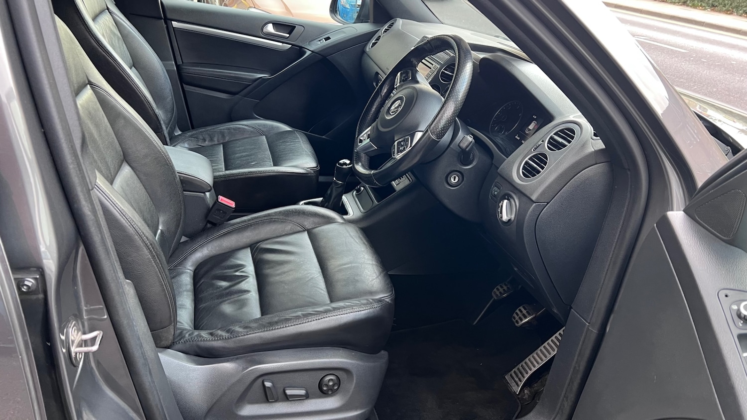 Used Volkswagen Tiguan 2016 for sale - 76281843: Photo 4