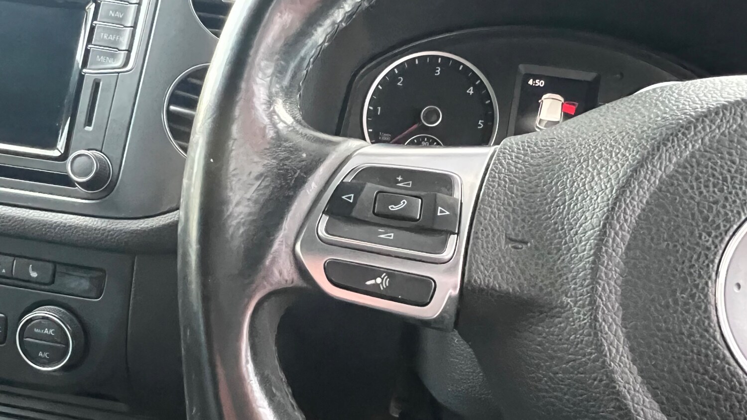 Used Volkswagen Tiguan 2016 for sale - 76281843: Photo 61