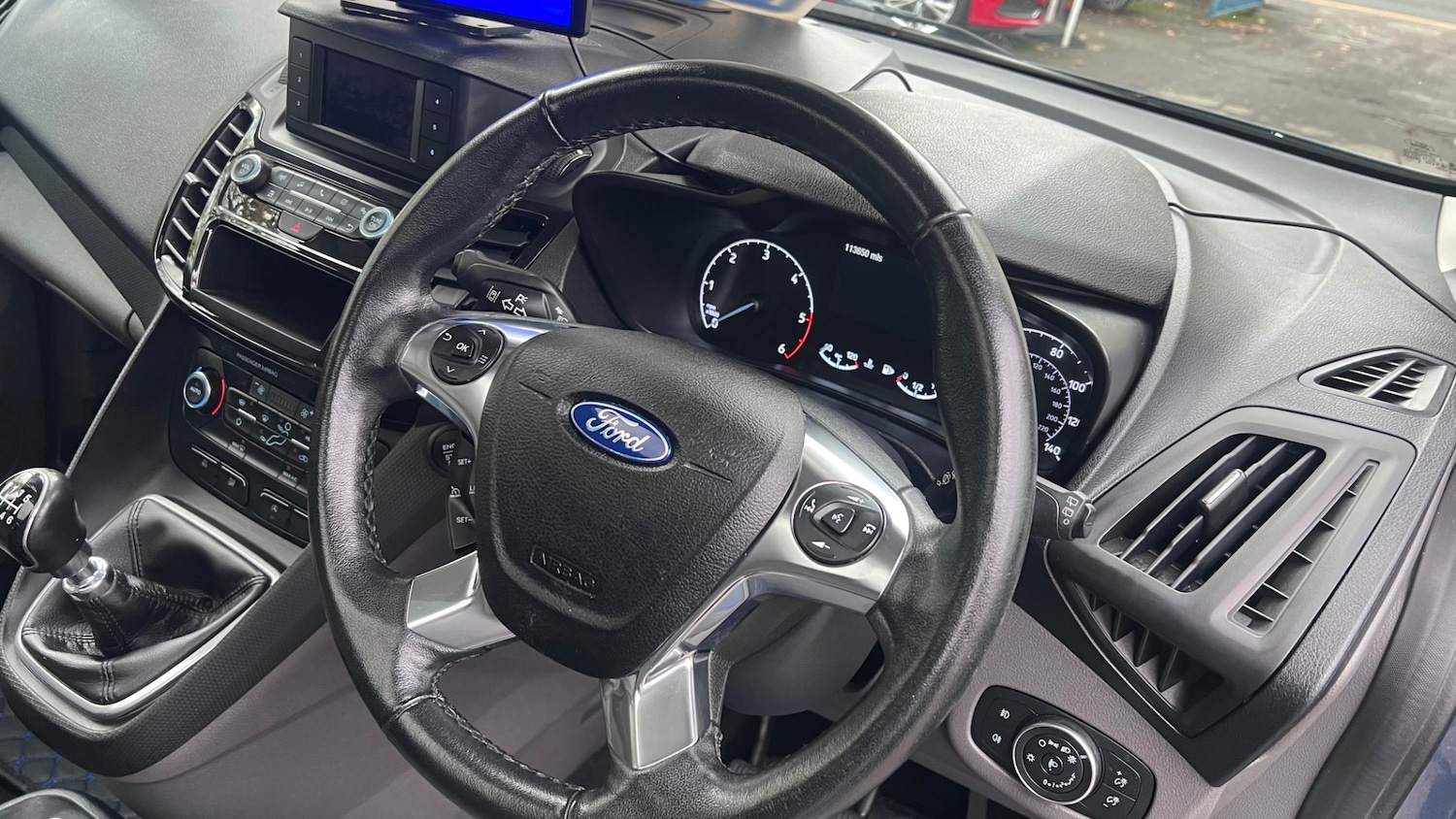 Used Ford Grand Tourneo Connect 2018 for sale - 76471400: Photo 22