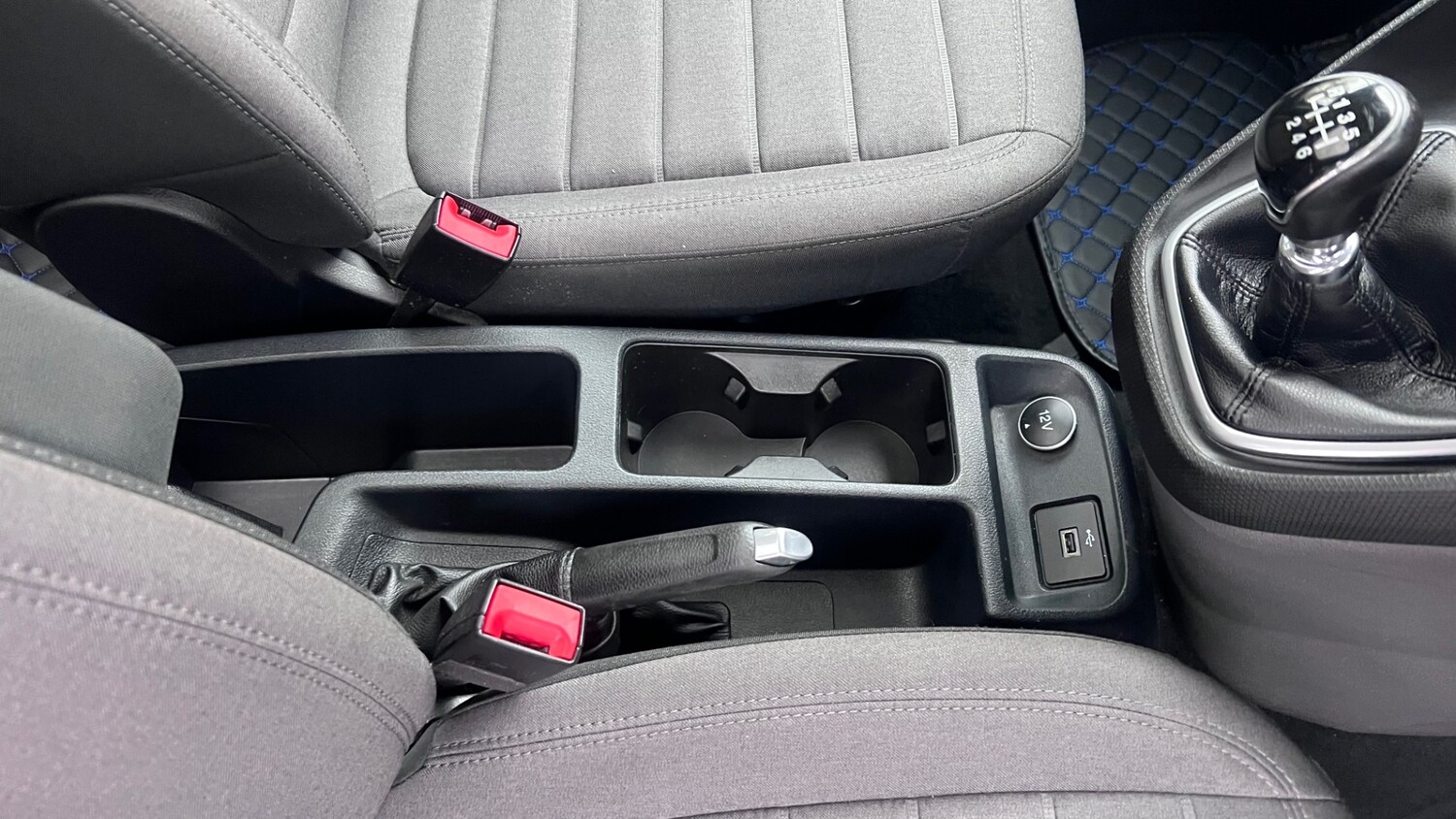 Used Ford Grand Tourneo Connect 2018 for sale - 76471400: Photo 26