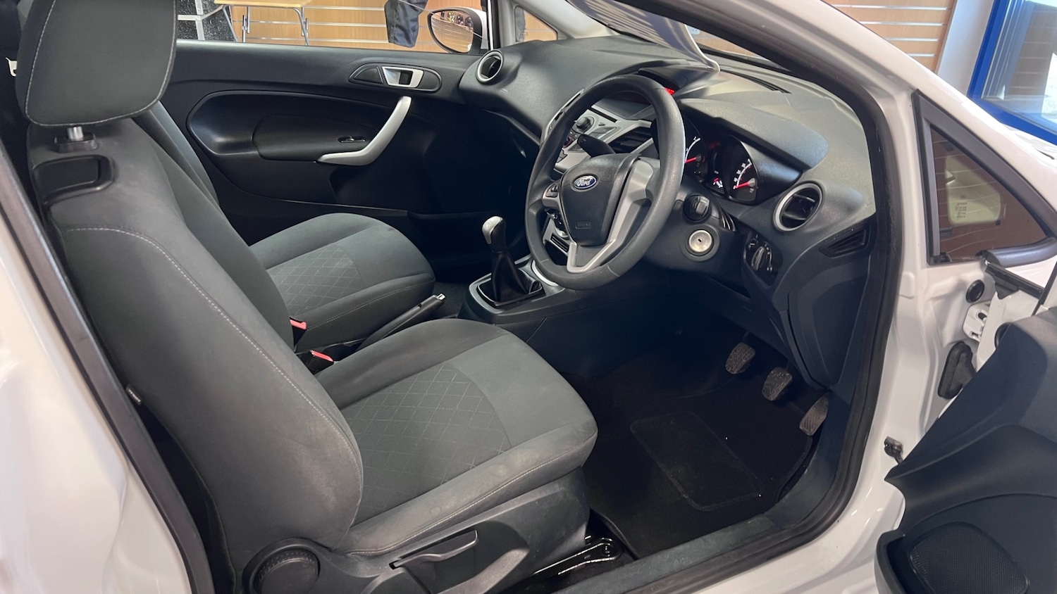 Used Ford Fiesta 2012 for sale - 77988478: Photo 2