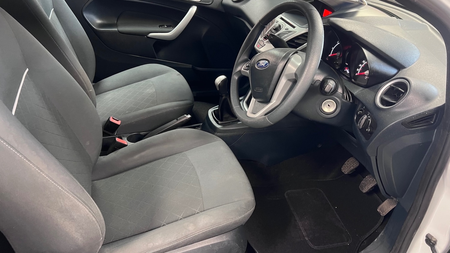 Used Ford Fiesta 2012 for sale - 77988478: Photo 39