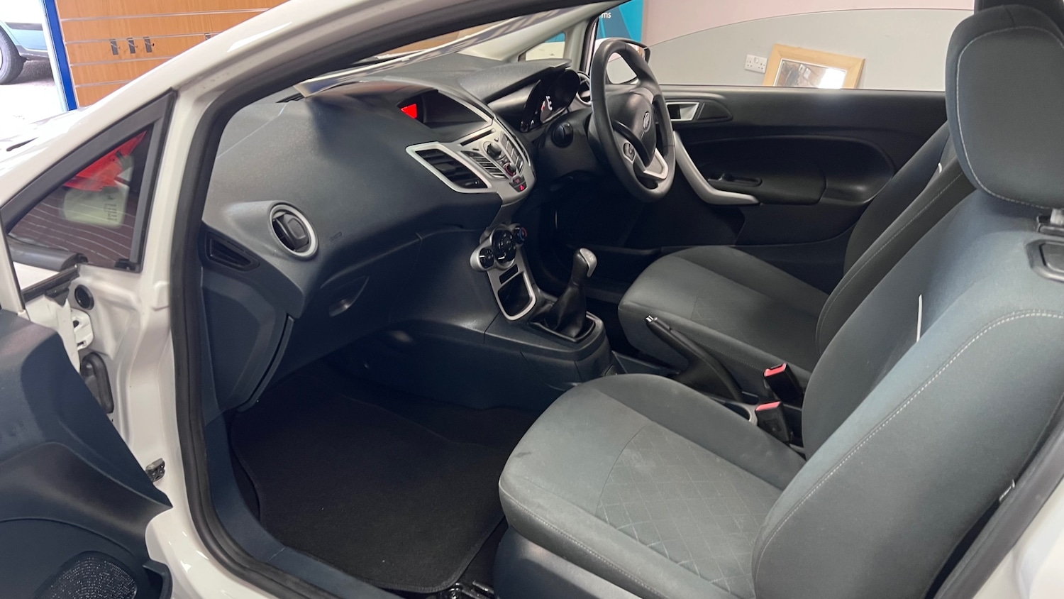 Used Ford Fiesta 2012 for sale - 77988478: Photo 4