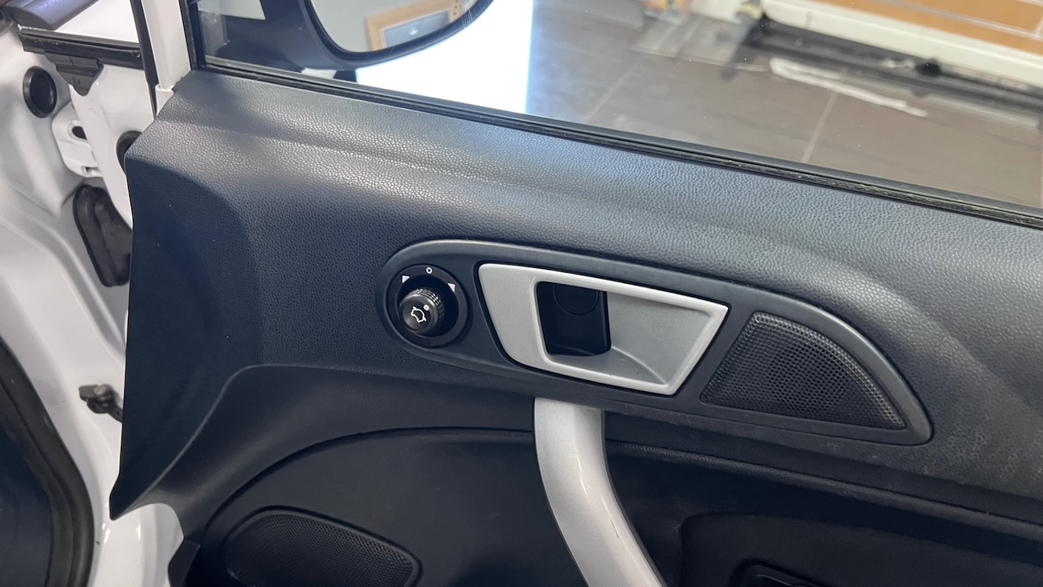 Used Ford Fiesta 2012 for sale - 77988478: Photo 42