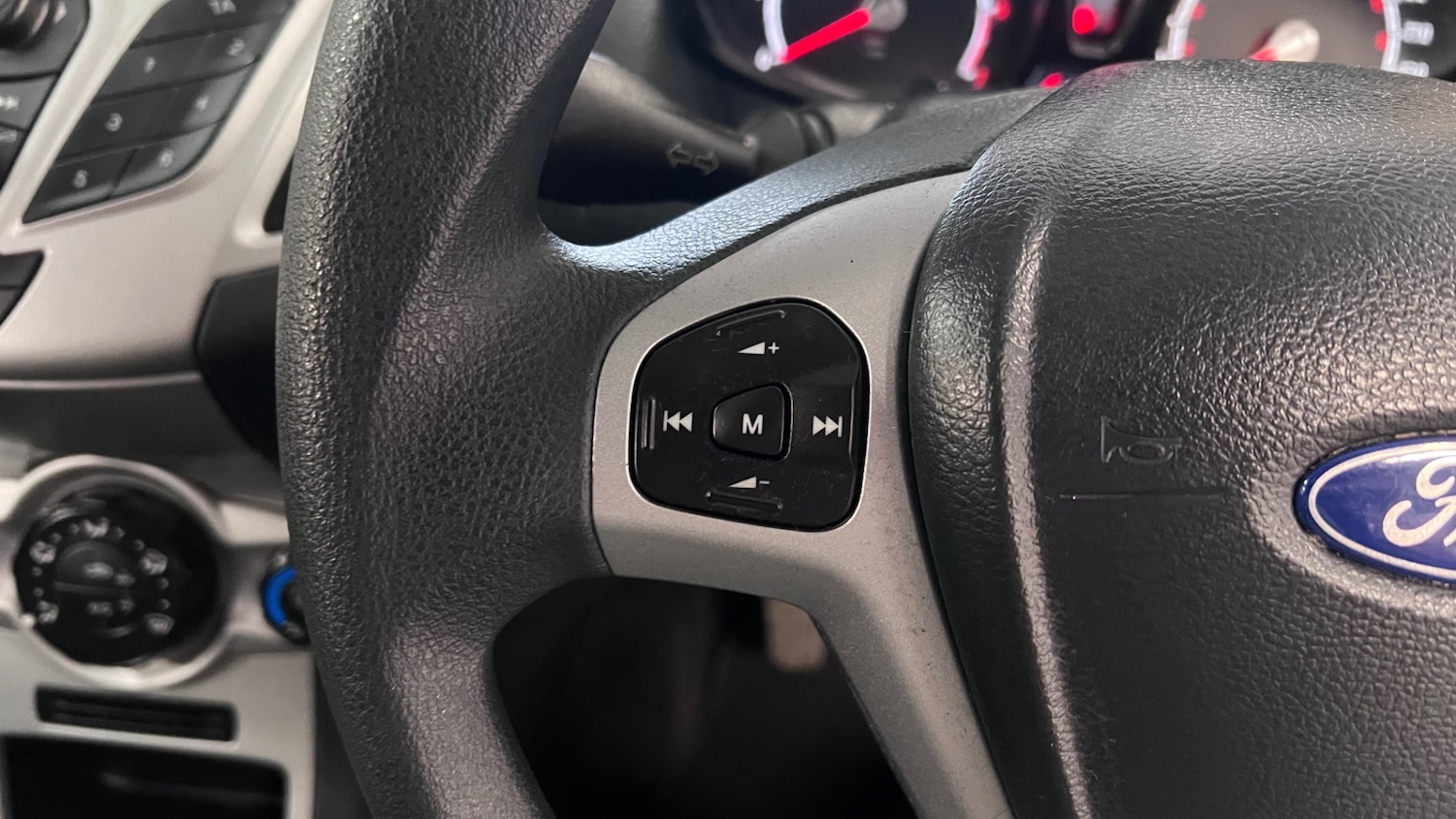 Used Ford Fiesta 2012 for sale - 77988478: Photo 46