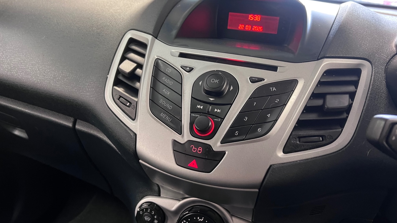 Used Ford Fiesta 2012 for sale - 77988478: Photo 50