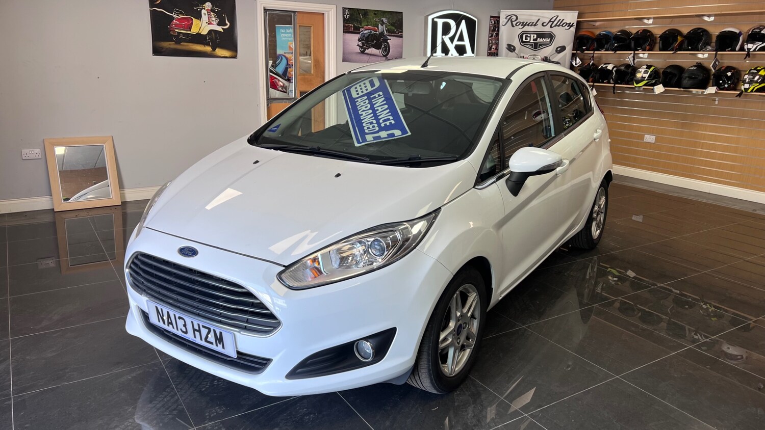 Used Ford Fiesta 2013 for sale - 78162976: Photo 12