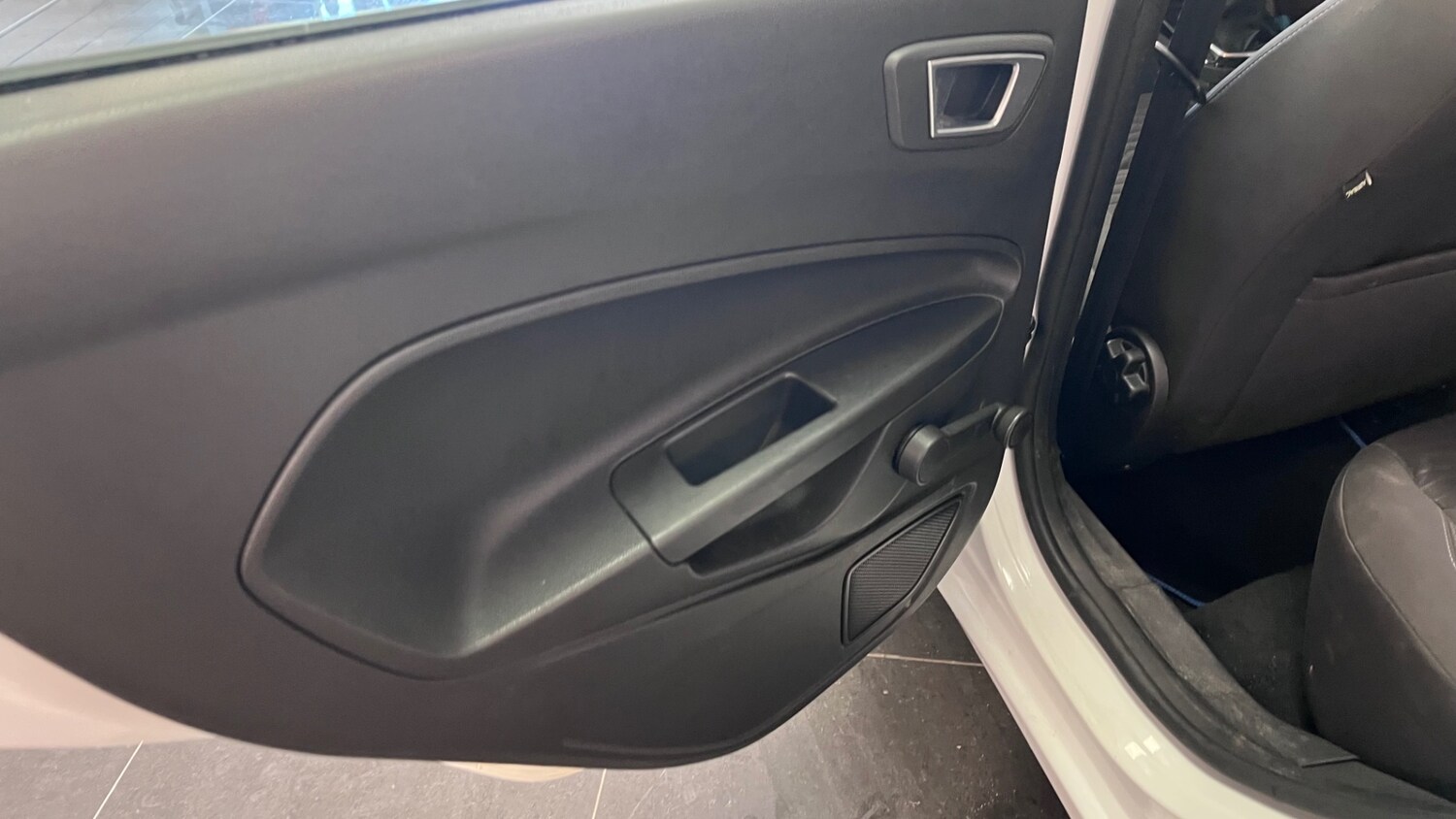 Used Ford Fiesta 2013 for sale - 78162976: Photo 37