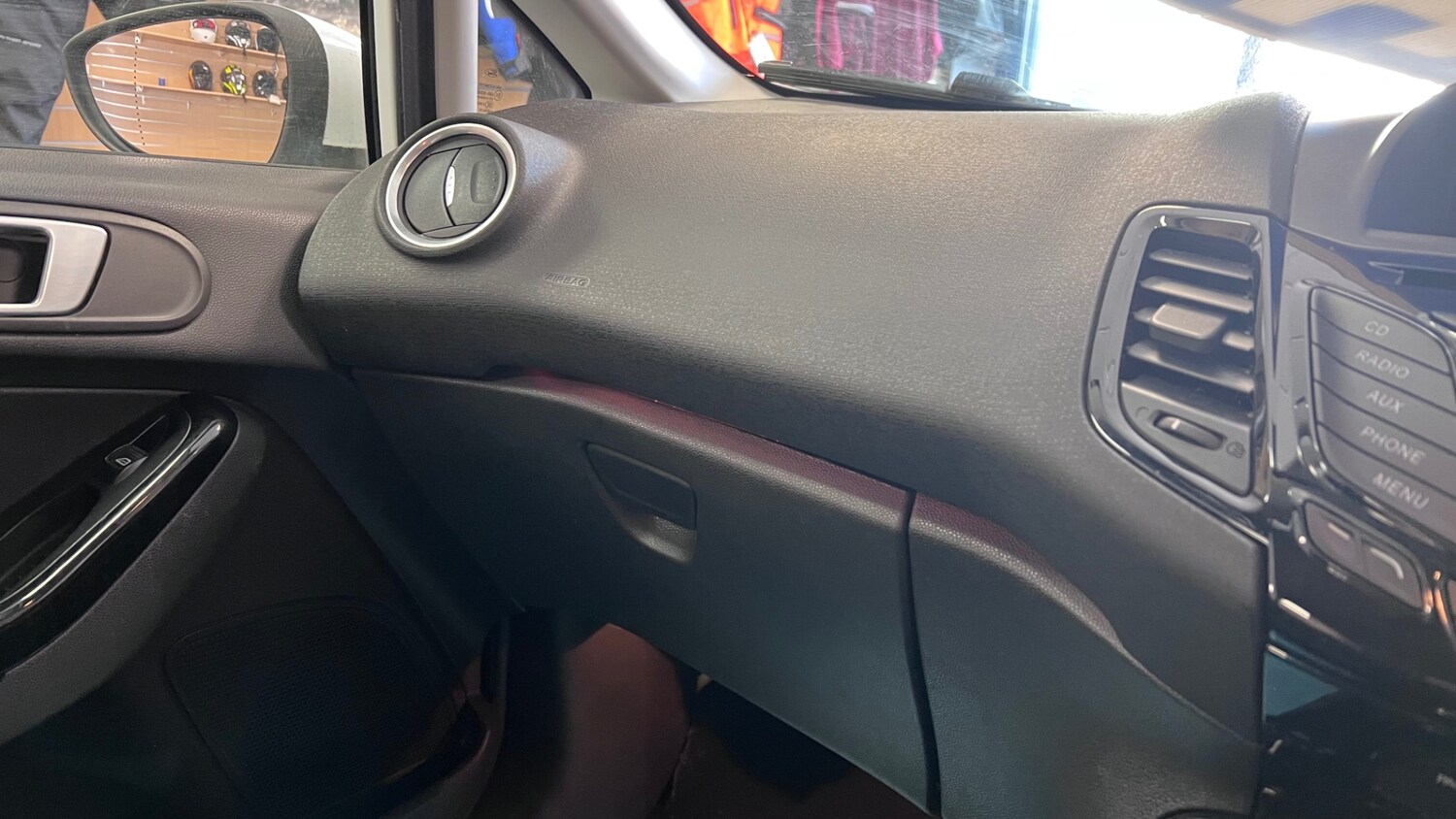 Used Ford Fiesta 2013 for sale - 78162976: Photo 43