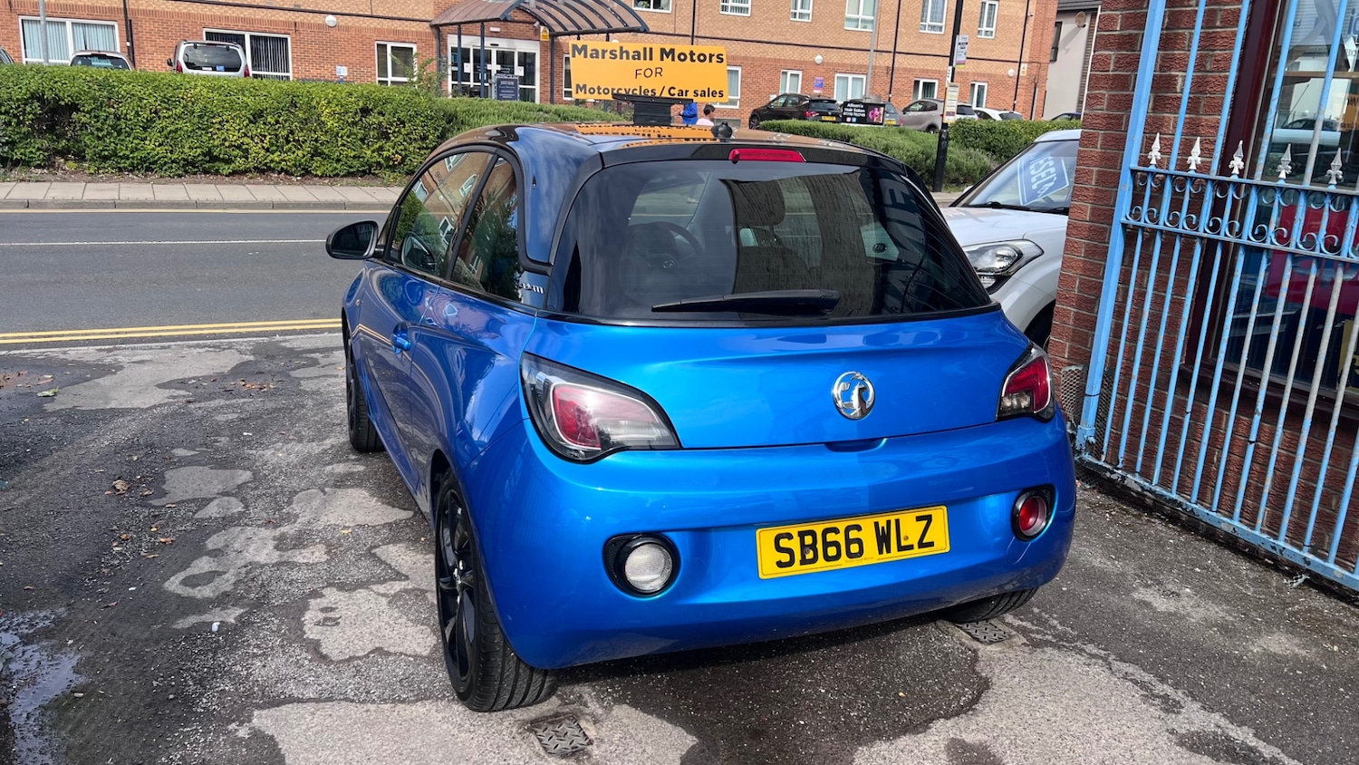 Vehicle 27