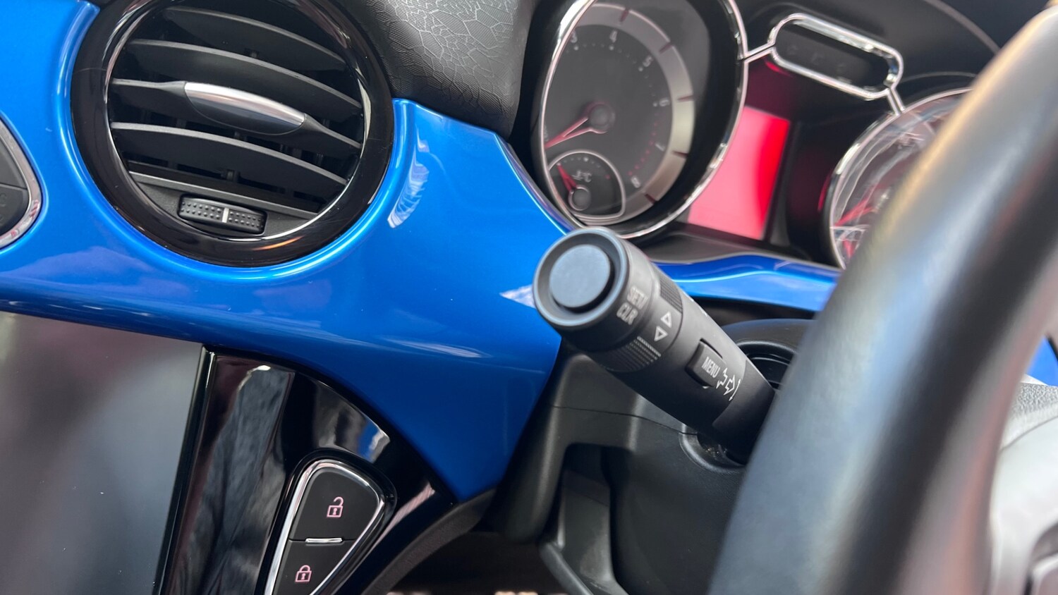 Used Vauxhall ADAM 2016 for sale - 75932269: Photo 61