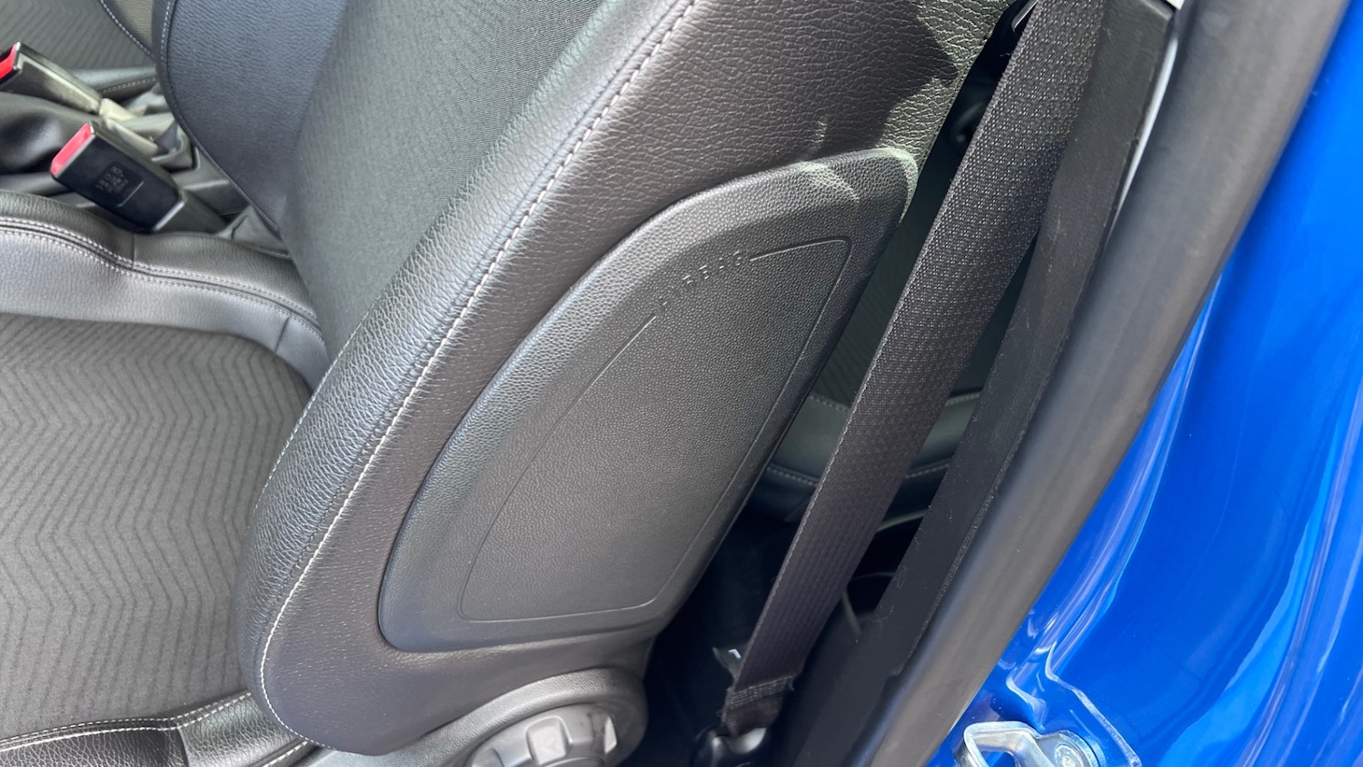 Used Vauxhall ADAM 2016 for sale - 75932269: Photo 63