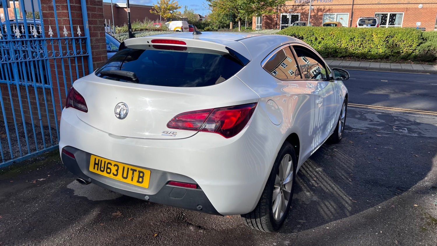 Used Vauxhall Astra GTC 2013 for sale - 76347367: Photo 17