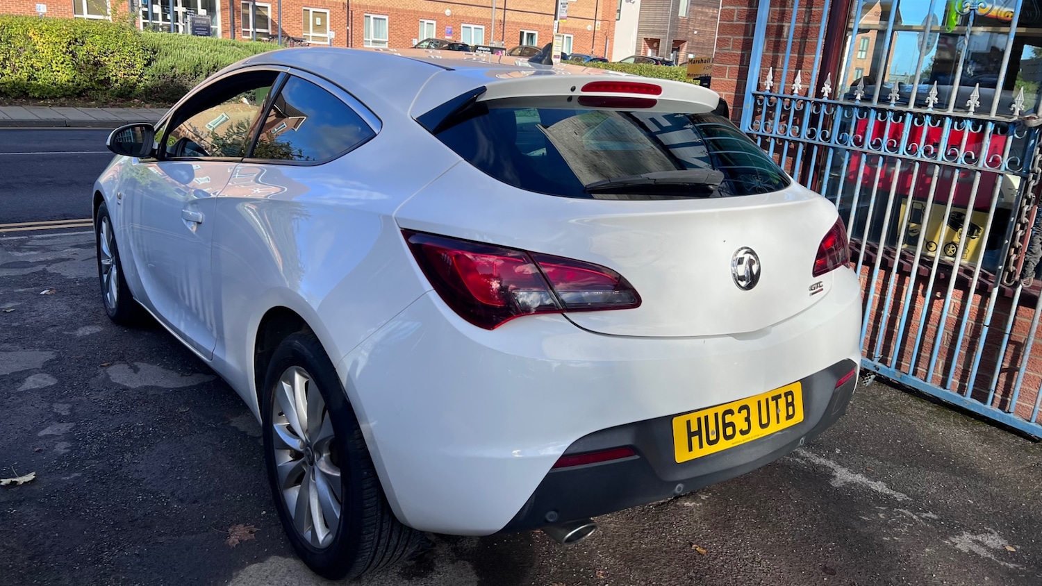 Used Vauxhall Astra GTC 2013 for sale - 76347367: Photo 36