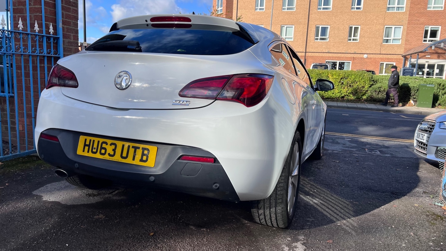 Used Vauxhall Astra GTC 2013 for sale - 76347367: Photo 9