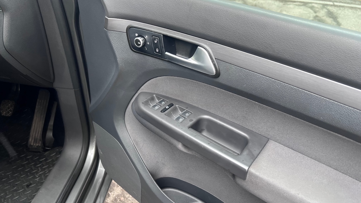 Used Volkswagen Touran 2014 for sale - 77678919: Photo 47