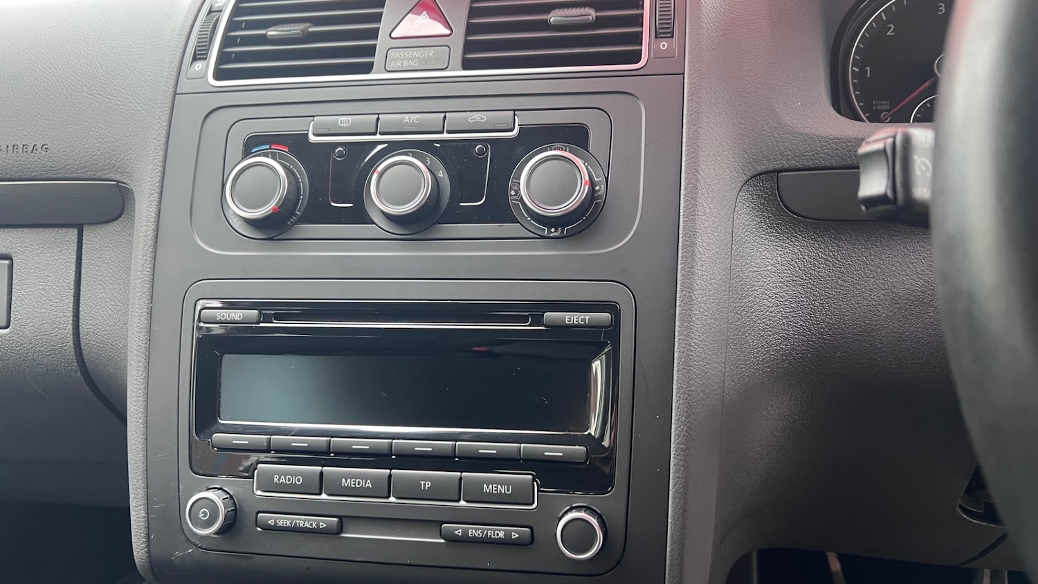 Used Volkswagen Touran 2014 for sale - 77678919: Photo 52