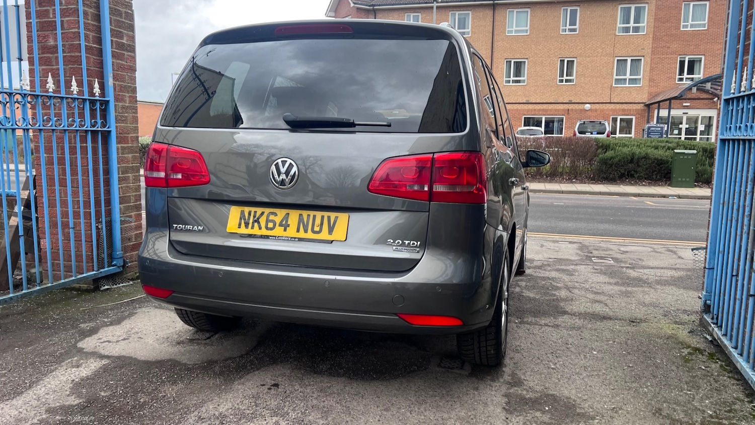 Used Volkswagen Touran 2014 for sale - 77678919: Photo 59