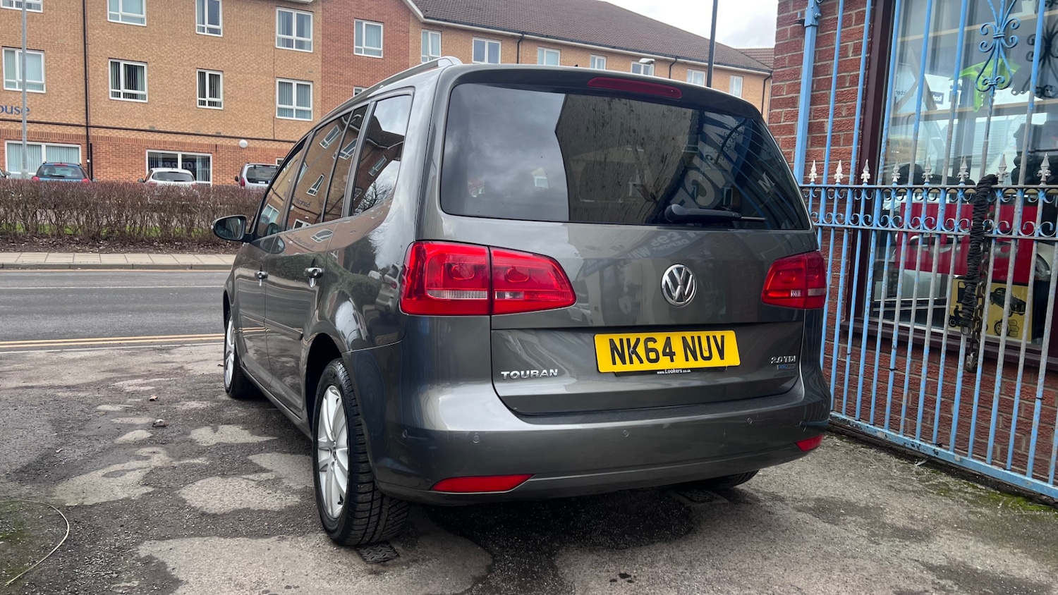 Used Volkswagen Touran 2014 for sale - 77678919: Photo 60