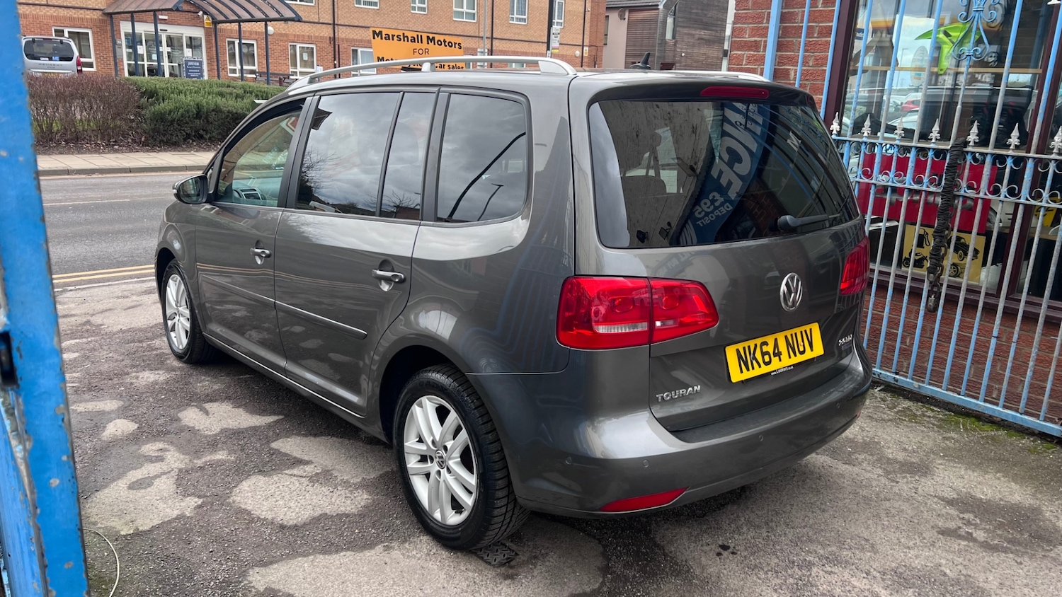 Used Volkswagen Touran 2014 for sale - 77678919: Photo 8